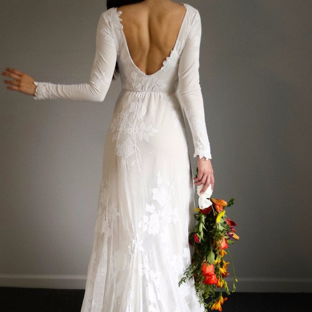 WearYourLoveXo Ellora Lace Wedding Dress Size 6
